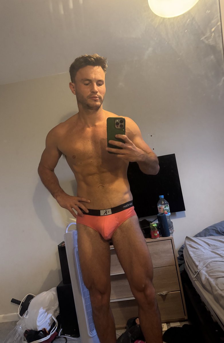 Morning my sluts 😈😈