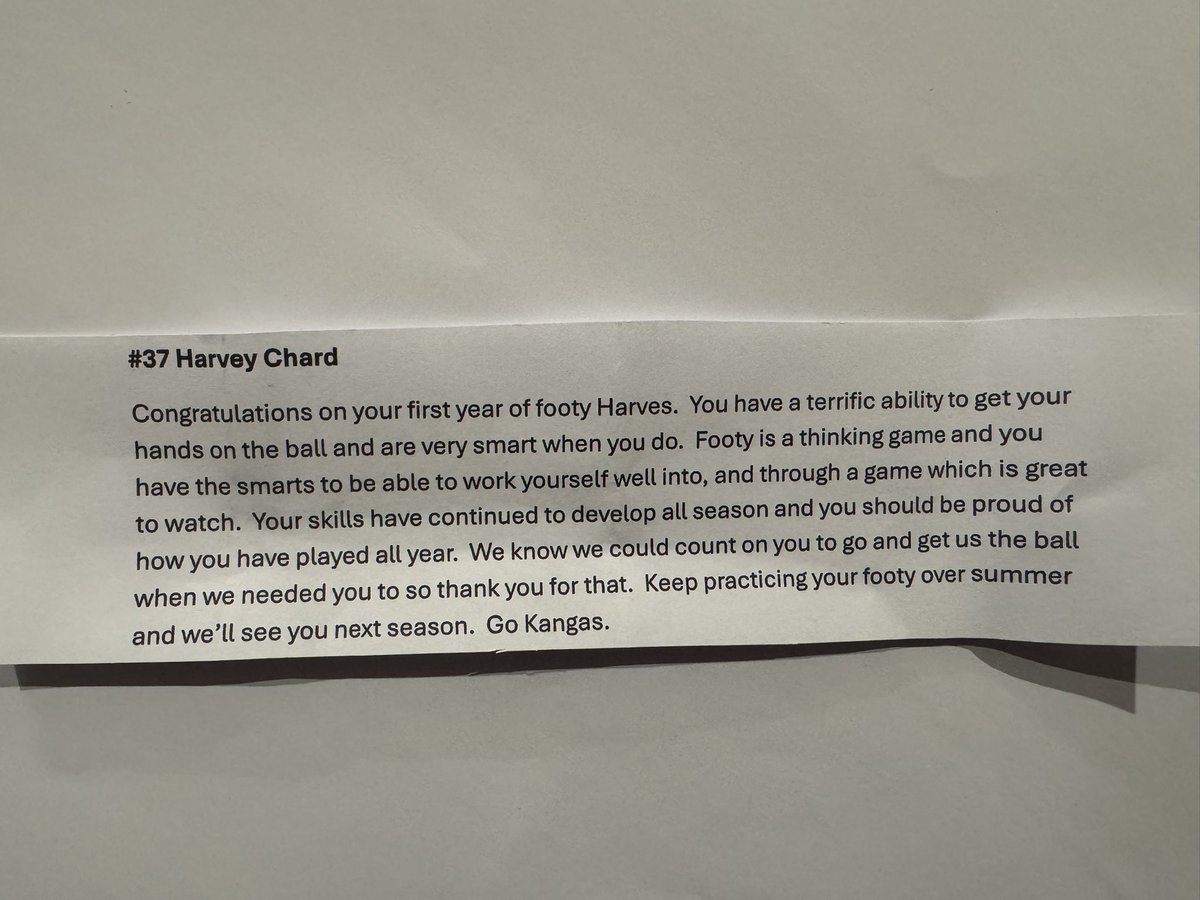 Chardy53102203's tweet photo. First year done of Footy for Mini Roo he’s been a 🤩🤩🤩we’ve had some good days and some battles ..it’s been a blast umpiring them, they are a beautiful bunch of determined kids … We’ve had 2 girls in the team who have been stars !! The card sums up one of the girls #Macdog https://t.co/zPix6xCbur