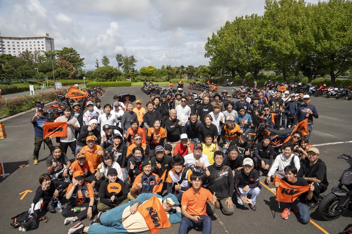 【告知】
オレンジミーティング2025
11月2日(日)
会場:浜松オートレース場　南駐車場
参加費:無料

後日改めて詳細や参加申し込みフォームを作成しますので
引き続きご確認お願いします。