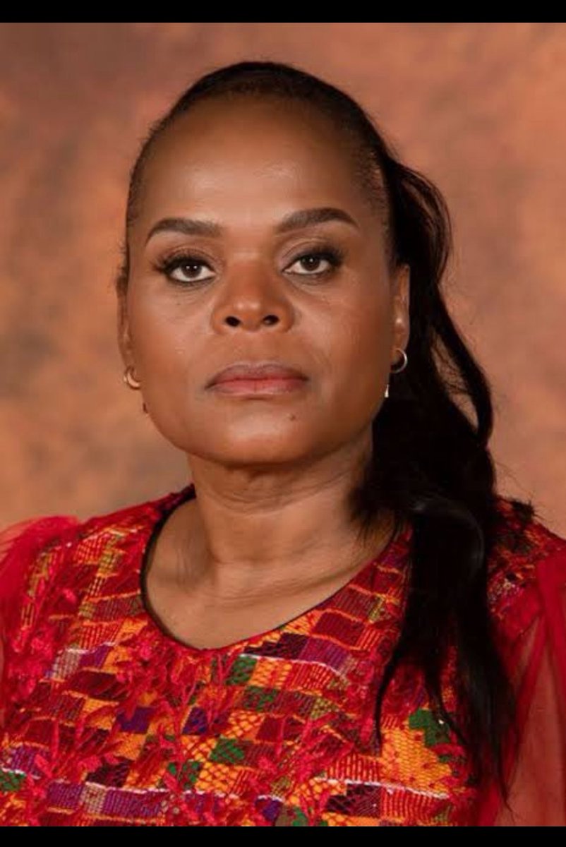 Noxza_dube's tweet image. Just because people do not like African foreigners, you just say something nasty about Africans and be in their good books, then continue looting in your little corner. No one will care as long as you have expressed hate for Africans. Popay Ramathief mastered the art.