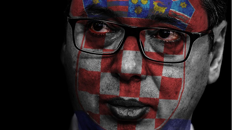 Усташе
Ус-та-ше

То је та комуноусташија која је 1945. окупирала Србију.
Колико стотина хиљада наших људи су побили у Србији?
Колико фабрика у Хрватску и Словенију преселили?
Колико су наших људи иселили са КиМ?
Колико су наших људи протерали и побили из Словеније, Хрватске, БиХ?