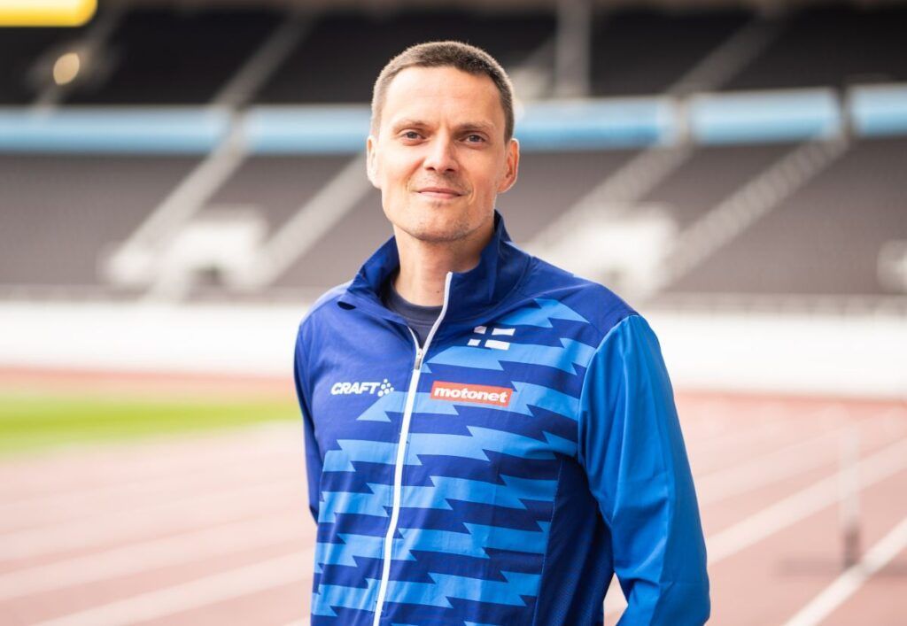 Suomen miesten ja naisten yleisurheilumaajoukkueiden tavoite on uusia viime vuoden voitot yleisurheilun Ruotsi-ottelussa, joka kilpaillaan Tukholmassa yleisurheilu.fi/uutinen/salone…