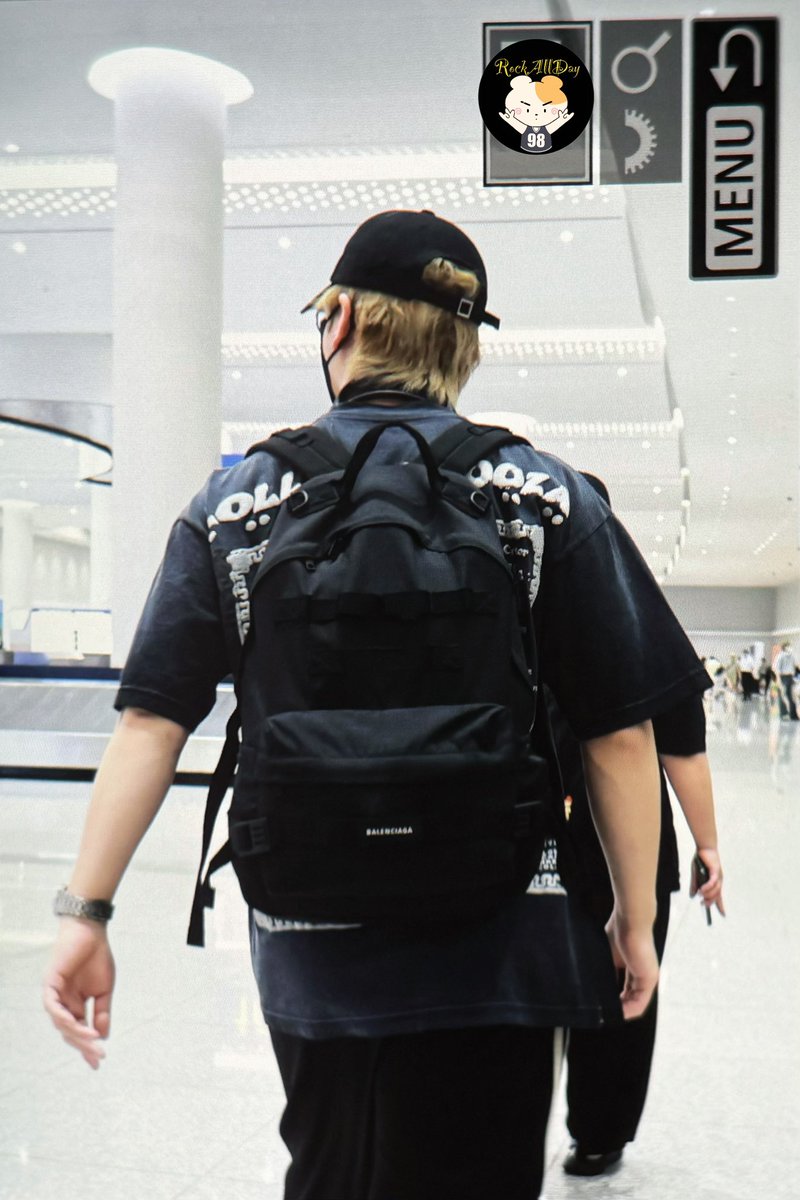 250818 ICN

사실 좀 귀여워…

#XdinaryHeroes #엑스디너리히어로즈 
#엑디즈 #Gunil #건일 #구건일 
#햄스터사진작가