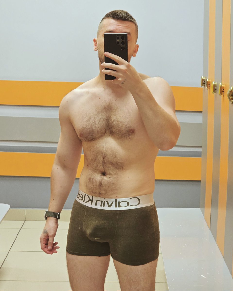 если честно, не понимаю, как у меня остаются силы тренить