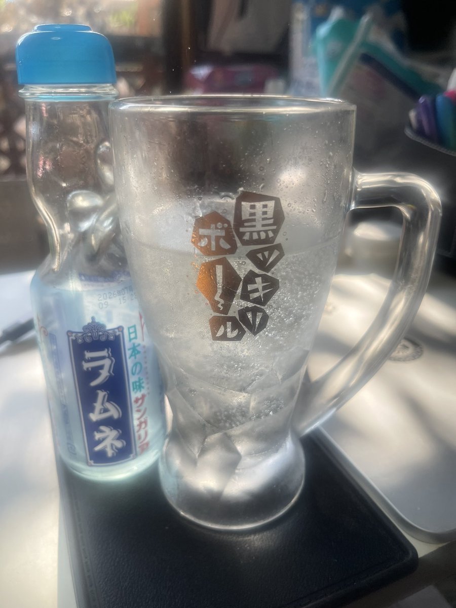 8131060's tweet photo. 🚶リハビリ終了からの〜👀💦水分補給から
からの〜📺予約録画🙆‍♂️ https://t.co/8cbeIOeKTD