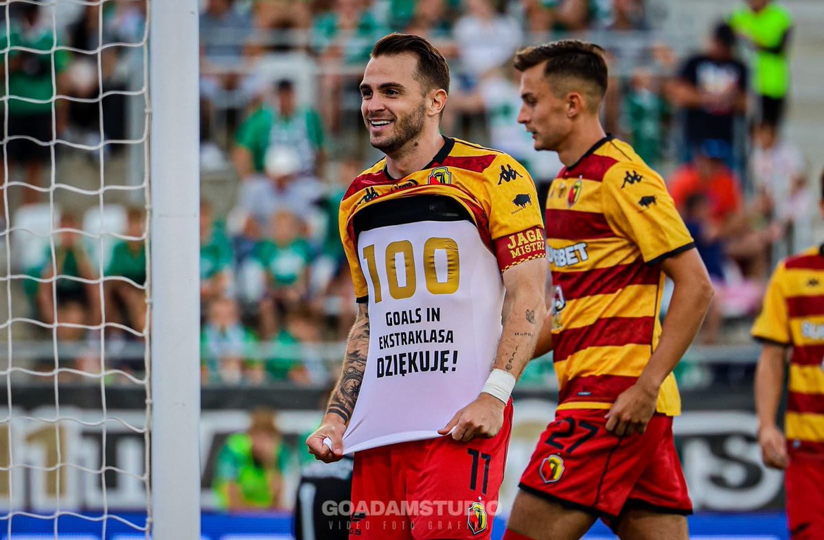 kuras_adam's tweet photo. #IMAZ100 👏  1️⃣⚽️⚽️ golas in @ekstraklasa_official 🏟️📸 #GoAdamStudio 

🟡🔵📸 fot. Adam Kurasiewicz #JesusImaz @_Ekstraklasa_ @Meczykipl @Sportowy_Kanal @Jagiellonia1920 https://t.co/YWrupwnuDi