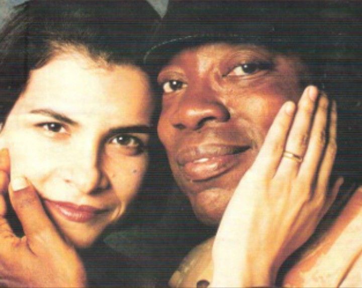 tão linda essa foto da marina com o bituca 🥹❤️‍🩹