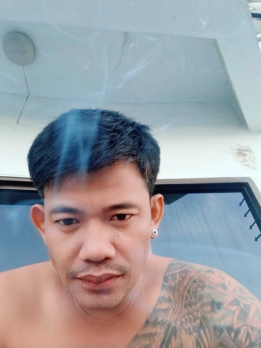 นอนไม่หลับชลบุรีดอนหัวฬ้อจัดป่ะแอร์ห้องผมเย็นน่ะ