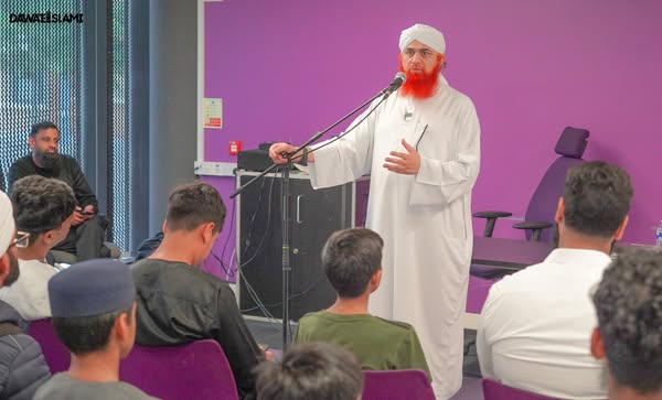 Sunnah-inspired speech by Maulana Imran Attari at the Youth Event held at the Lighthouse in Birmingham, England – 13 August 2025
#MaulanaImranAttari 
#Birmingham #Dawateislami