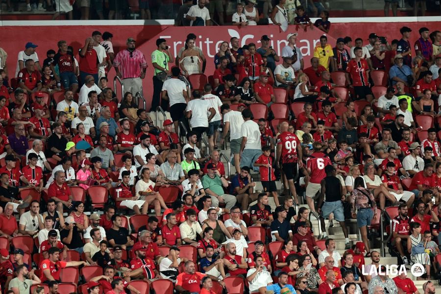 De la misma manera que muchos mallorquinistas erais escépticos cuando alerté de la presencia de Gregorio Manzano en las designaciones arbitrales, también acabaréis subiendo al carro del #EuroMallorca

Cuestión de tiempo. Los fichajes de Ortells marcarán diferencias para Arrasate