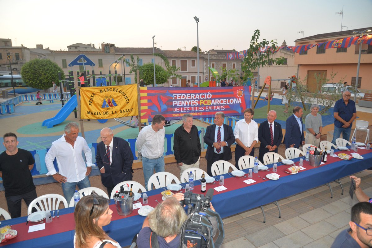 FC Barcelona Penyes tweet media