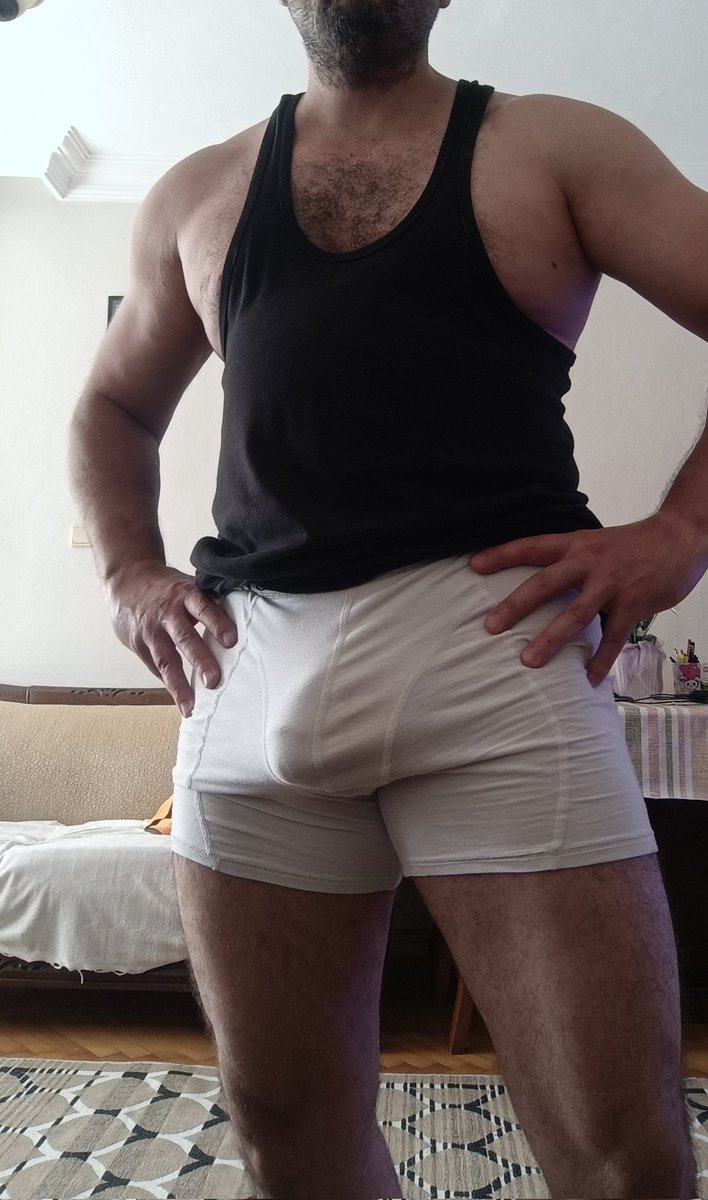 Amını 1 saat yalayabilcegim bir hanım hanımcık hanımefendi arıyorum musaitim yerim var yalnızım :)💪👅👅👅