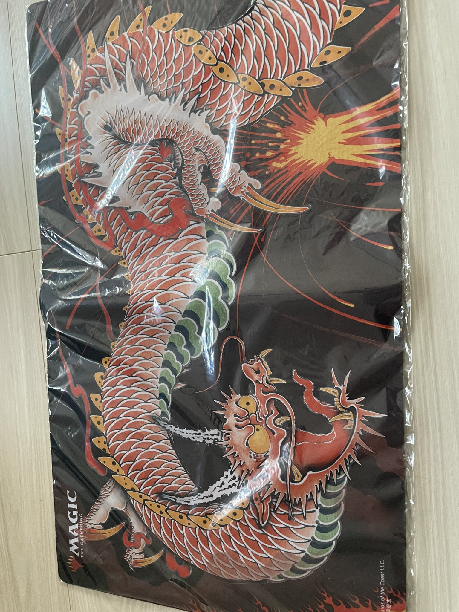 MTG 30th シヴ山のドラゴン　複製原画　Art by 中坪宏太　プロモ付き 未使用】シヴ山のドラゴン 中坪宏太氏 プレイマット＋スリーブ＋