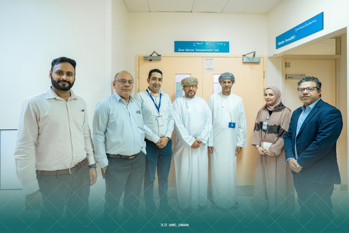 UMC_OMAN's tweet photo. في إطار التزام المدينة الطبية الجامعية برؤيتها في الريادة والابتكار الطبي وتوطين أحدث التقنيات الطبية التخصصية، تُعلن المدينة الطبية الجامعية مُمثلة في المركز الوطني لعلاج أمراض الدم وزراعة النخاع عن نجاح أول عملية للعلاج بالخلايا التائية CAR-T في سلطنة عُمان. 

ويمثل هذا النوع المتطور من العلاج نقلة نوعية في الطب الشخصي الدقيق لعلاج أمراض سرطان الدم، حيث يُستخدم الجهاز المناعي للمريض لاستهداف الخلايا السرطانية وتدميرها، محققًا نسب شفاء ملحوظة لدى مرضى سرطانات الدم المتكررة أو المقاومة للعلاجات التقليدية، مثل اللوكيميا الليمفاوية الحادة والورم اللمفاوي كبير الخلايا.

وبجهود كوادر عمانية، تنضم سلطنة عُمان إلى نخبة الدول القليلة في الشرق الأوسط التي توفر رعاية شخصية متقدمة لمرضى سرطان الدم، في انعكاس للاستثمار في الكفاءات الوطنية والبنية الأساسية الحديثة، وتعزيز التعاون الدولي في مجال الرعاية الصحية ونقل المعرفة الطبية المتقدمة.

تفخر المدينة الطبية الجامعية بكوادرها وتتمنى لهم مزيدًا من التميز.