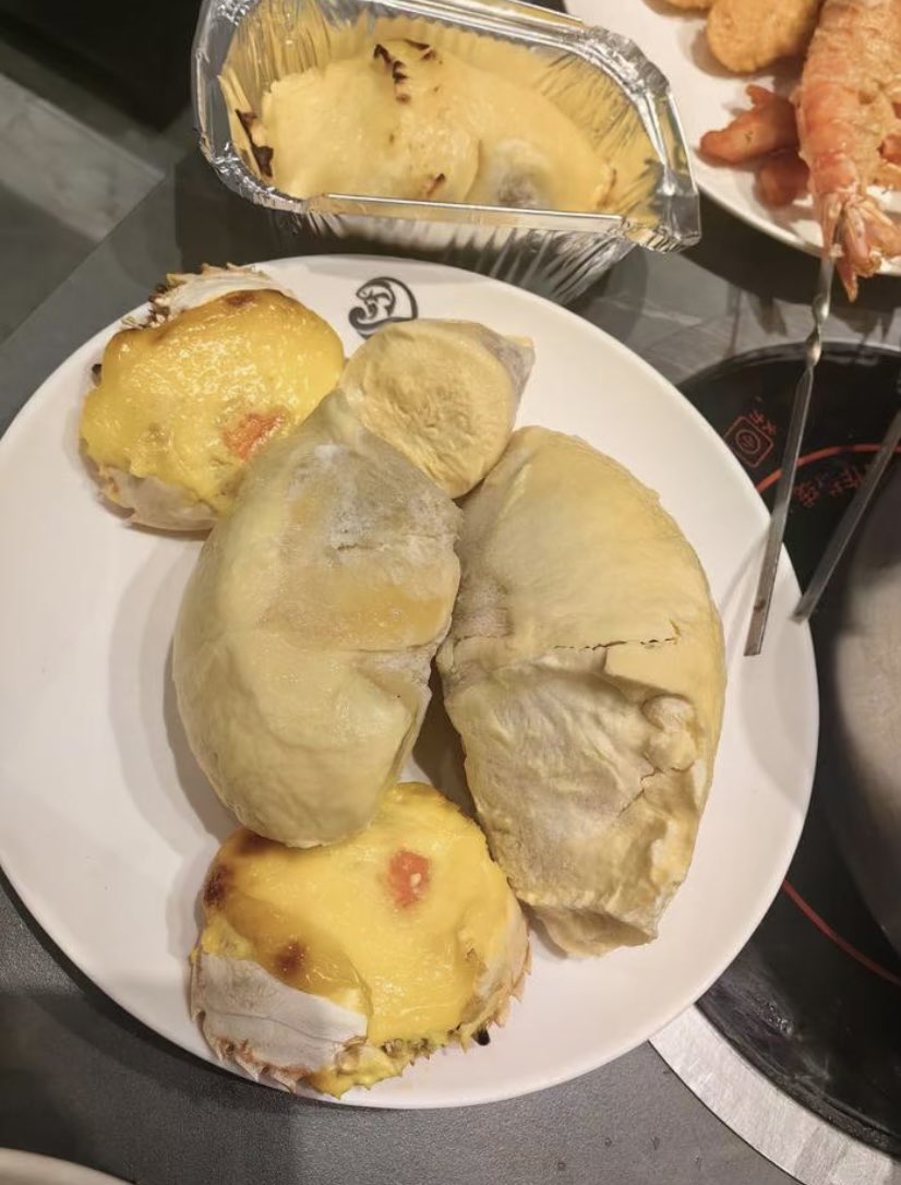 zhaixingchen01's tweet photo. 一次吃个够，而且螃蟹🦀特别肥~ https://t.co/moEGxOIHP1