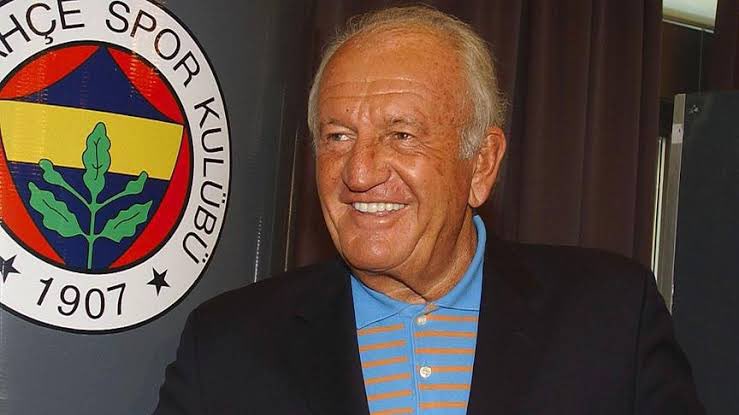 Efsane Başkanlarımızdan Ali Şen’in sağlık durumuna ilişkin haberi üzüntüyle öğrenmiş bulunuyoruz. Kendisine geçmiş olsun dileklerimizi iletiyor, acil şifalar diliyoruz.