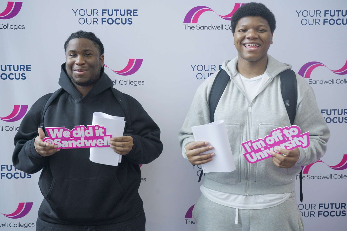 Sandwell College (@sandwellcollege) on Twitter photo From Nursing to Engineering, from Digital to Pharmaceuticals – our students are powering the skills of the future 💙
The Sandwell Colleges are proud to support learners progressing into priority sectors that strengthen our region and beyond
@CadburyCollege <a href="/CentralSaintM/">Central Saint Michael's Sixth Form</a> From Nursing to Engineering, from Digital to Pharmaceuticals – our students are powering the skills of the future 💙
The Sandwell Colleges are proud to support learners progressing into priority sectors that strengthen our region and beyond
@CadburyCollege <a href="/CentralSaintM/">Central Saint Michael's Sixth Form</a>