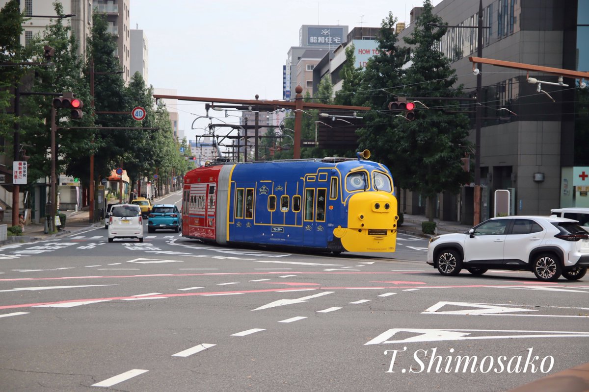 Chiba_Tacos's tweet image. お！チャギントン！
カメラ出すの遅れてウィルソン車両が撮れなかった😭
#おかでん
#チャギントン 
#ウィルソン
#ブルースター