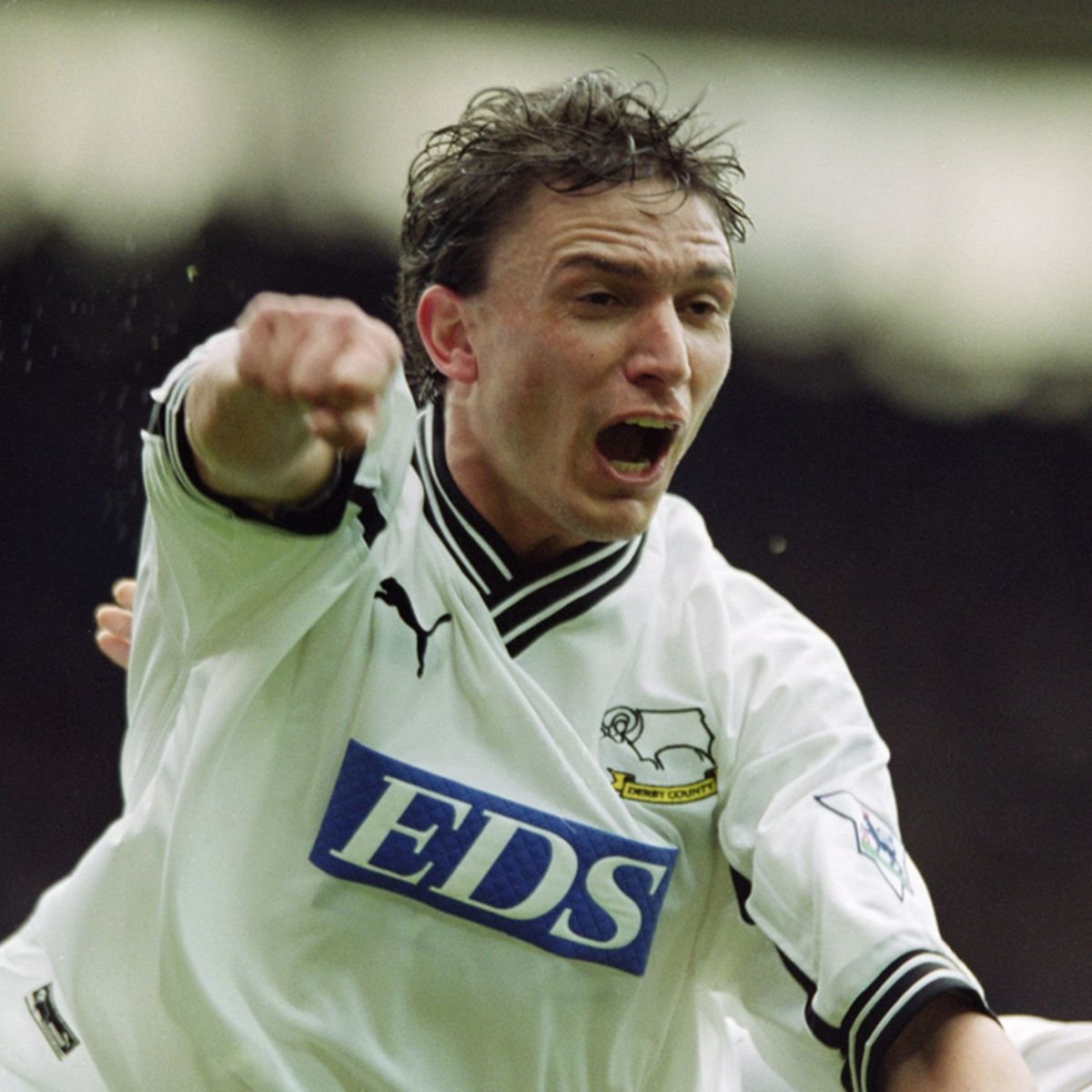 How much love is there for this fella? #dcfclegend #dcfc #dcfcfans <a href="/Matt_Barlow_DM/">Matt Barlow</a>