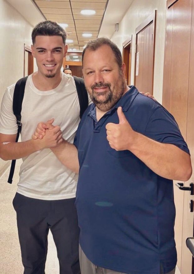 📌📌Miguel have arrived at Napoli for medical test