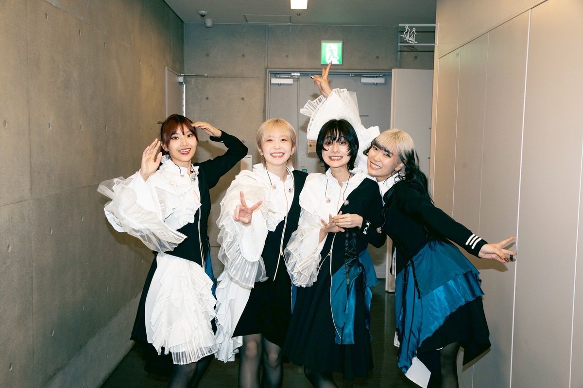 mikina (@mikina_ExWHYZ) / X