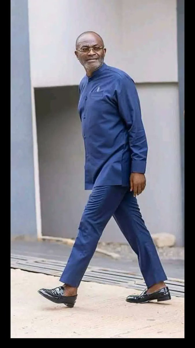 toku2247's tweet photo. No retreat! No surrender!! Hon. Ken Ohene Agyapong is unwavering, unshaken by propaganda, malice, and name-calling.
Oh Yes #itsKEN 31st January, 2026π΄βͺπ΅π
#KEN2028 is a divine mandate. https://t.co/nYCQyoGKLZ