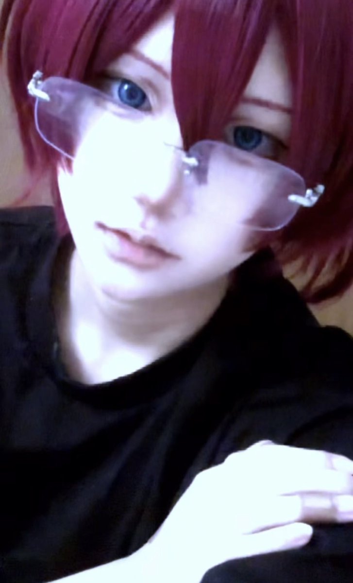 ⚠︎︎捏造衣装⚠︎︎
🐍初だし