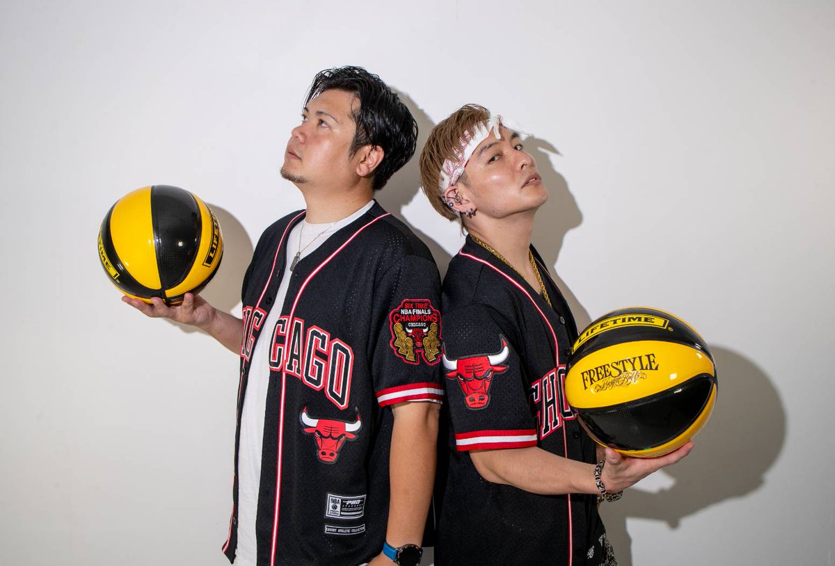 DAISUKE_RVB's tweet photo. アイツはもういないけど、アイツの分ももう少しやってみるよ。

久々に撮影してきた💡

REVIBE
KEN2 x DAISUKE

【無理のない程度に細々と...】
始動っ❗笑

そして、KEN2 のキッズ達ともオソロコーデで撮影✨

人の子供で好感度上げようとするアラフォー。笑

がんばりまーす💪(  ˙꒳​˙💪  ) https://t.co/p30ma78t26