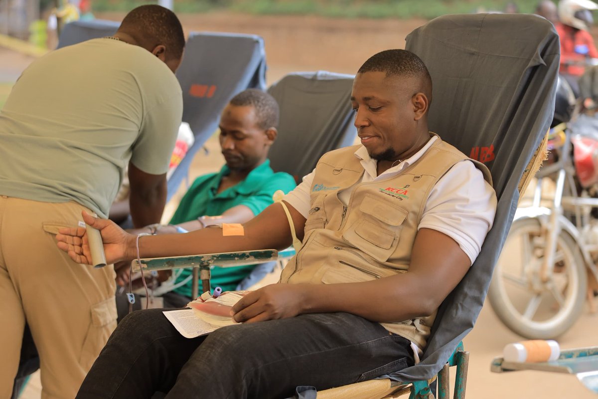 AdrianMutyaba's tweet image. Alone we can do good things,but together,our impact is greater.I invite you to join a community of quality networks and unmatched community service.From supporting the biggest polio eradication drive to providing clean water, Rotaract is the place to be.
#itstimetojoinrotaract