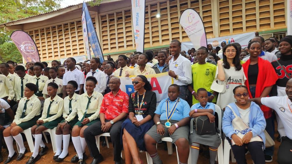 AdrianMutyaba's tweet image. Alone we can do good things,but together,our impact is greater.I invite you to join a community of quality networks and unmatched community service.From supporting the biggest polio eradication drive to providing clean water, Rotaract is the place to be.
#itstimetojoinrotaract