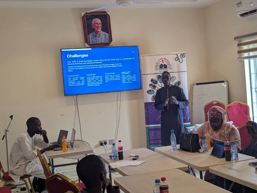 GG_Initiatives's tweet photo. Over the weekend, Girls Gate Initiative in partnership with @ShopBAfrica trained women in digital marketing &amp; business growth 
Together, we’re empowering women to thrive in the digital economy! 💻🌍 https://t.co/6wjXDfpSl9