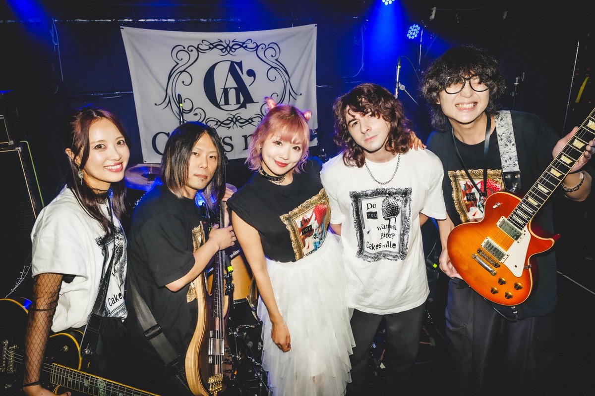 jpinjpdrum's tweet photo. 昨日のライブ(8/17@心斎橋Clapper)をもちまして、Cakes n’ Aleは解散となりました。
これまで素晴らしい思い出を本当にありがとうございました。
(パス2-3無くした笑)
@cna2021 https://t.co/paBy2oKqRn