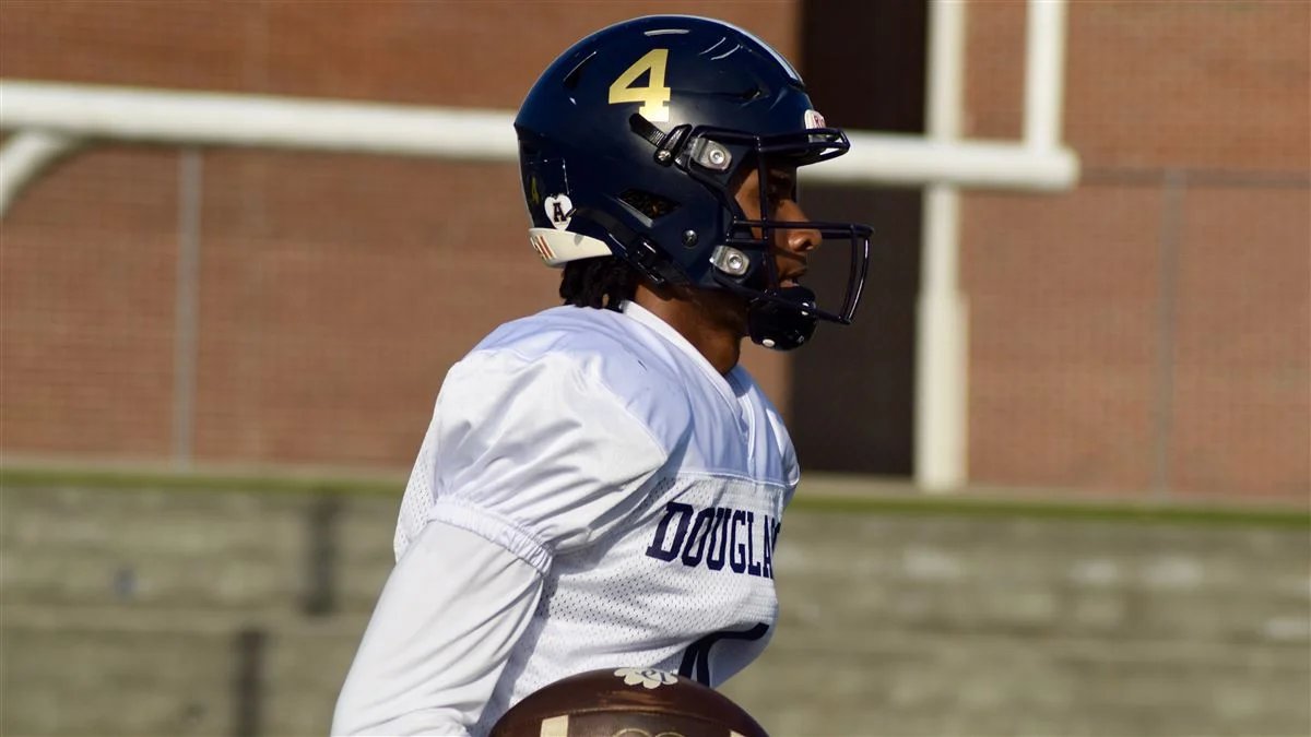 Following the future: Several Texas A&amp;M commits kick off seasons with strong showings. #GigEm 

247sports.com/college/texas-…