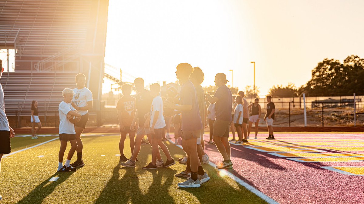 Panther fans!

Please consider supporting LIBERTY HILL HS FOOTBALL BOOSTER CLUB fundraiser by tapping the link below. 

Your donation and support is greatly appreciated. 

lhhsfb25.groupfund.us