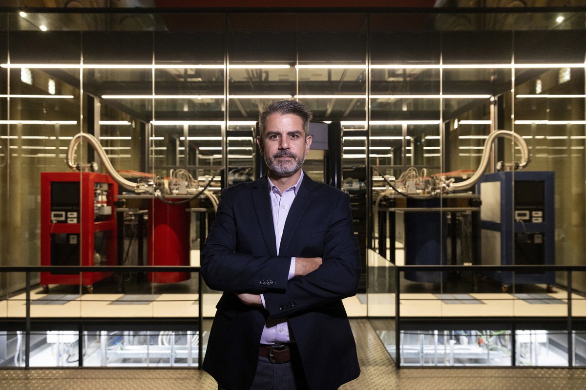 🗣️"La IA es cada vez más poderosa y el impacto en la opinión de la gente, más potente aún"

💻El director asociado del BSC, Cristian Canton, habla del poder de la #IA para avanzar la ciencia y las regulaciones a nivel europeo, en <a href="/elmundoes/">EL MUNDO</a> 

➡️bsc.es/4kJ