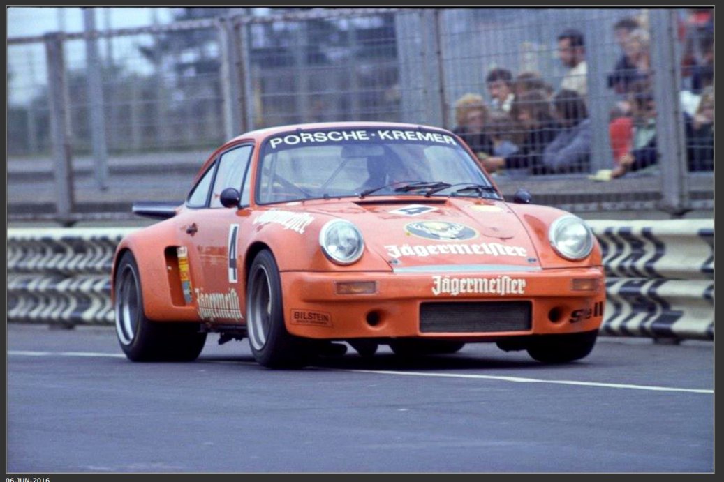 Duderoff's tweet photo. Various reference photos so I could attempt to get the livery fairly accurate (with a few of my own adjustments) https://t.co/I9aW5f8h2X