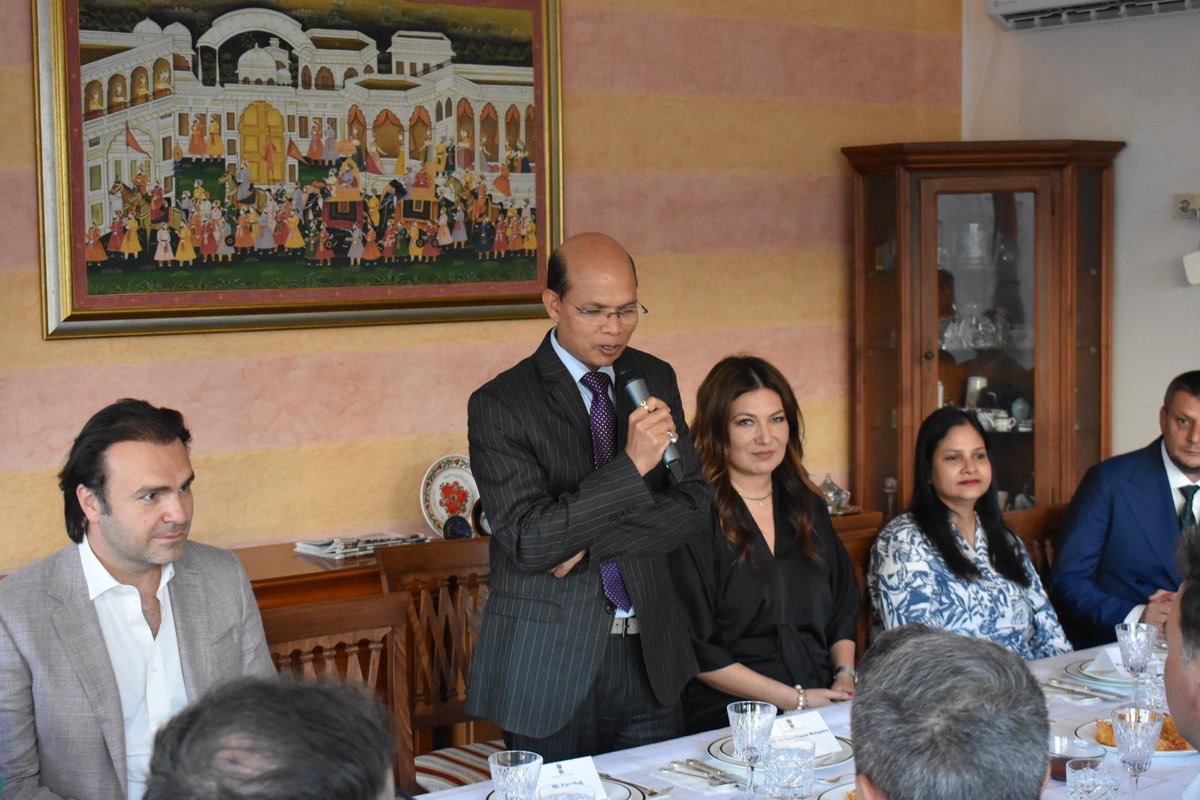 ICC_Chamber's tweet photo. Mr. Dinu Gheorghe, Chief Representative, ICC in Romania, recently convened an important meeting with H.E. Dr. Manoj Kumar Mohapatra, Ambassador of India in Romania; Romanian Ambassador to India H.E. Ms. Sena Latif Hon’ble Minister of Labour, Mr. Florin Manole; President of the National Television, Mr. Dan Turturica and other esteemed dignitaries, at the Indian Embassy in Romania.

He engaged in fruitful discussions surrounding the upcoming ICC Global Business Summit. This highly anticipated event is set to take place on September 18-19, 2025, in Mumbai, India. The summit aims to bring together global business leaders, policymakers, and industry experts to explore innovative approaches and collaboration opportunities that can enhance international trade and investment between India and Romania, as well as the broader region. Their discussions also highlighted the significance of strengthening bilateral relations and fostering economic growth in both countries.

#IndiaRomaniaRelations #GlobalBusinessSummit #InternationalTrade #InvestmentOpportunities #BilateralRelations #EconomicGrowth #BusinessLeadersUnite #IndianChamberOfComerce 

@RomaniaInIndia | @eoiromania | @sena_latif
