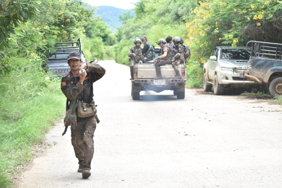 This is my first article about the battle. There are more coming
Graceffo, A. (August 18, 2025). The Battle of Pasaung Reveals Moscow and Beijing’s Deadly Influence in Burma.
eng.mizzima.com/2025/08/18/255…