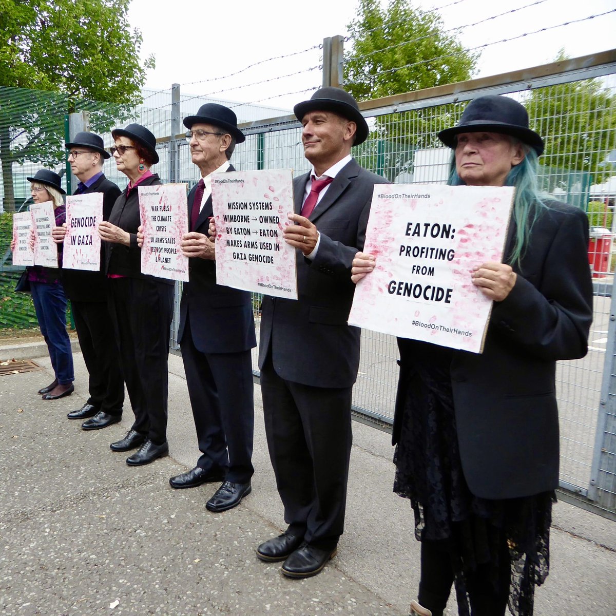 Wimborne Protest Highlights UK Complicity in Gaza via Arms Sales -  dorseteye.com/wimborne-prote…