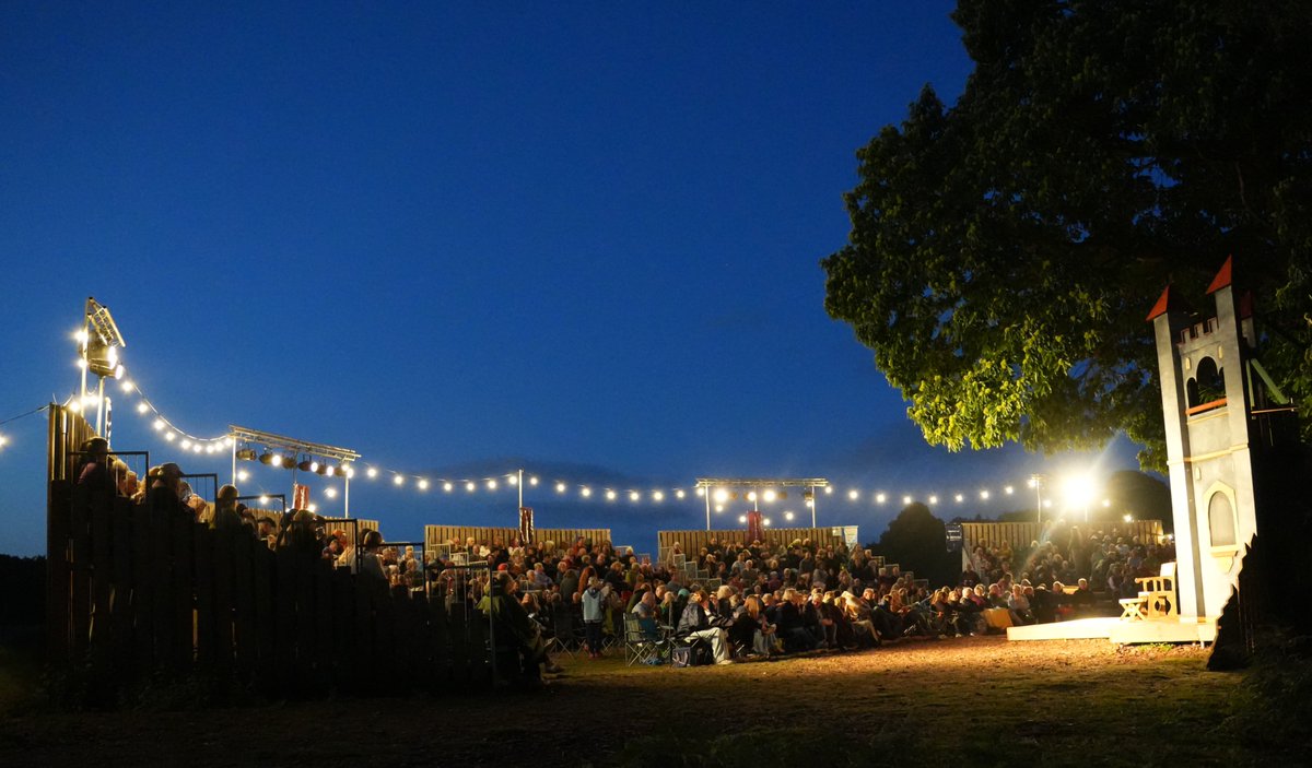 Can you believe it's our last week of Theatre in the Forest! 
Have you seen Hamlet this summer? 💀
And if not, then what are you waiting for, there are only a handful of tickets left!!! 
🎟️ redrosechain.com/hamlet