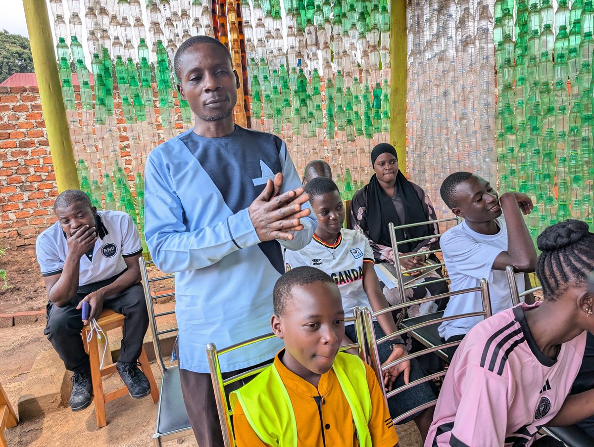 The Youth Zero Waste Ambassadors training is helping youth to understand the concept of zero waste, gain knowledge, skills and a hands-on experience to go beyond living waste-free lifestyle to implementing zero waste in their communities.

#Youth4ZeroWaste 
#CommunityAction
