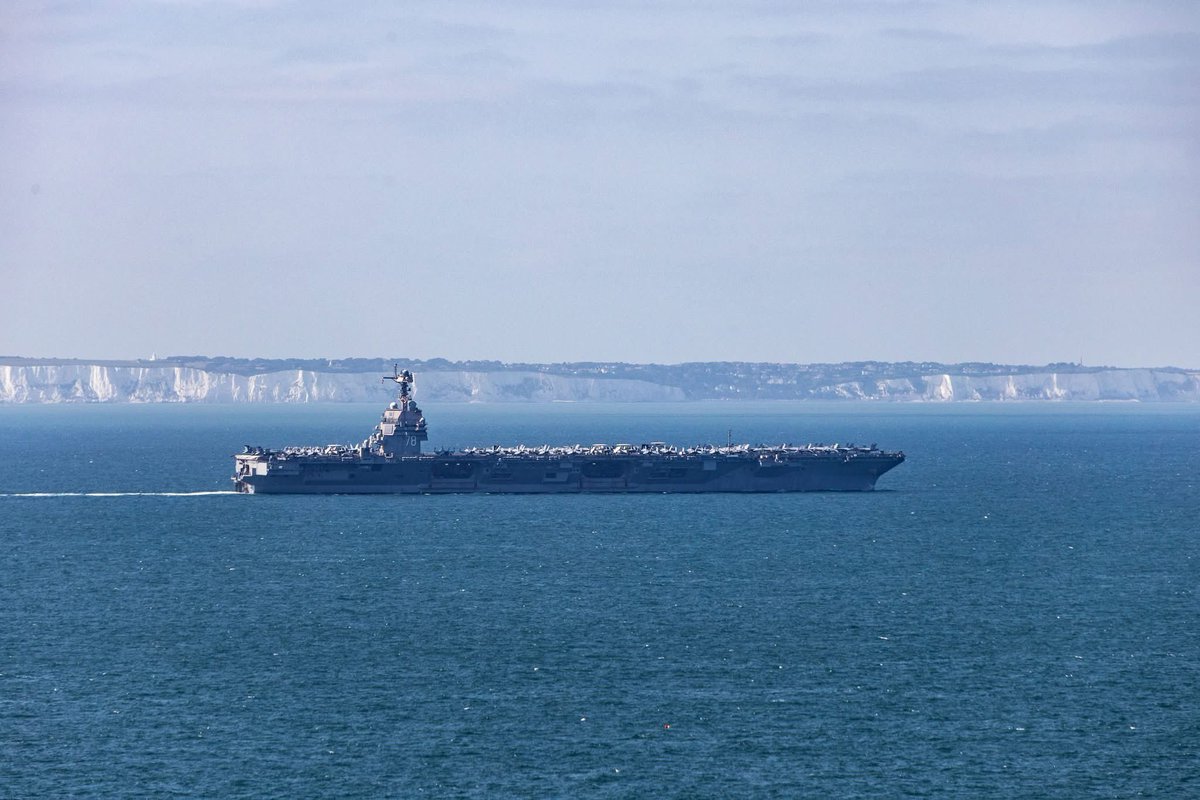 Your U.S. Navy is world-class and worldwide. 🌍

The world's largest aircraft carrier, USS Gerald R. Ford (CVN 78), passes the Cliffs of Dover in the English Channel as it transits into the North Sea, Aug. 17, 2025.

MORE: usff.navy.mil/Press-Room/New…