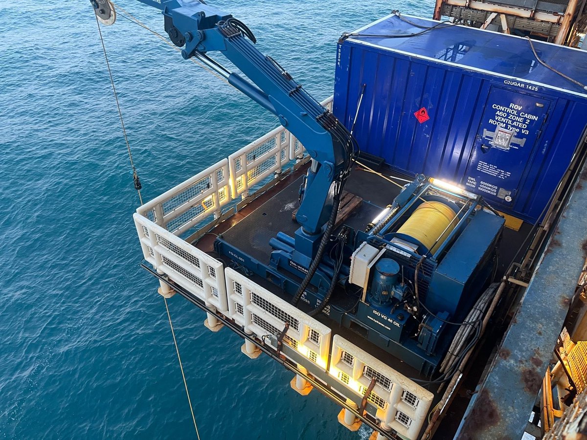 Improving platform-based ROV inspection operations with our versatile handling systems, including a lightweight crane launch LARS.  Perfect for tight spaces, offering full functionality without compromising performance.buff.ly/I6LbfSc

#ROV #SubseaInspection #Innovation