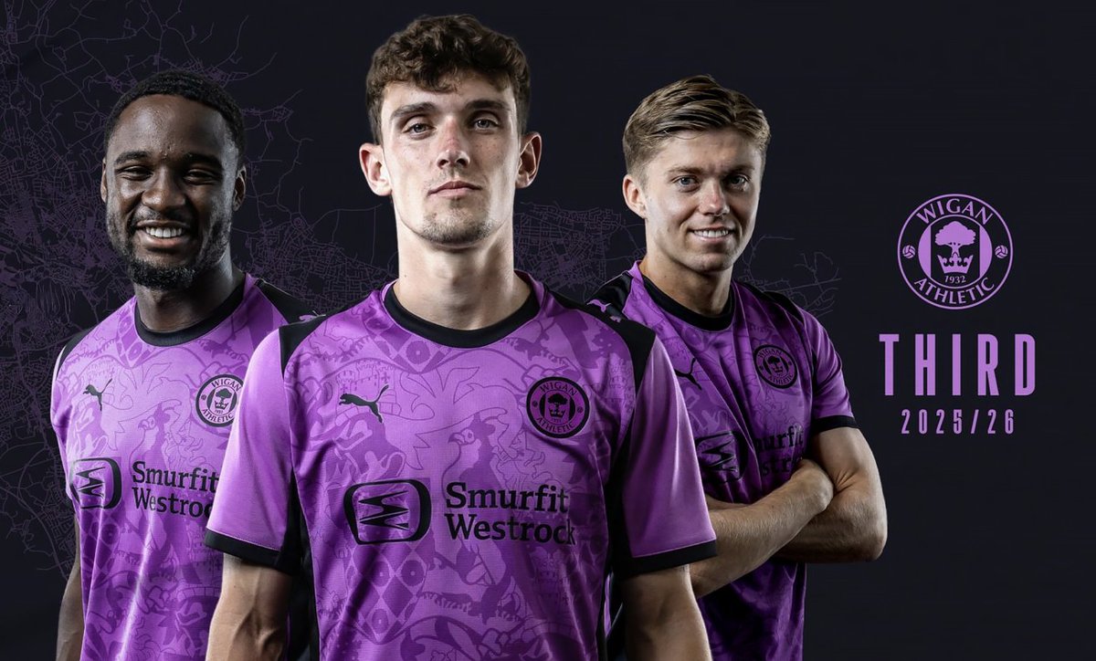tallboyimages's tweet photo. Enjoyed shooting the 2025 season headshots for Wigan athleticย and Bolton wanderer
Copyright Craig Thomas forย @plattyphoto
If your team is looking for headshots for the new season please get in Touch.
#headshots #wigan #pr #teamheadshots #bolton https://t.co/GSpWeUZd7t