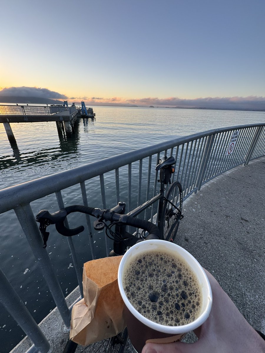 Chris Evans tweet media