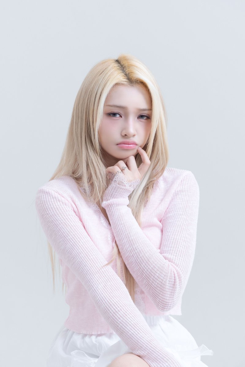 🎉HAPPY GEHLEE B-DAY🎉 ＼ 18歳のお誕生日おめでとう！ #UNIS #유니스