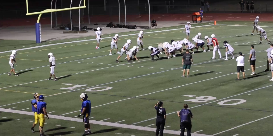 🏈Great to be back under the lights. Solid performance at opening scrimmages. 

Come support RHS FB at their season opener this Friday @ El Camino.

JV  5 pm
Var 7 pm

gofan.co/event/3809508?…

El Camino Fundamental High School
4300 El Camino Ave
Sacramento 95821

#RHSWolverinesFB