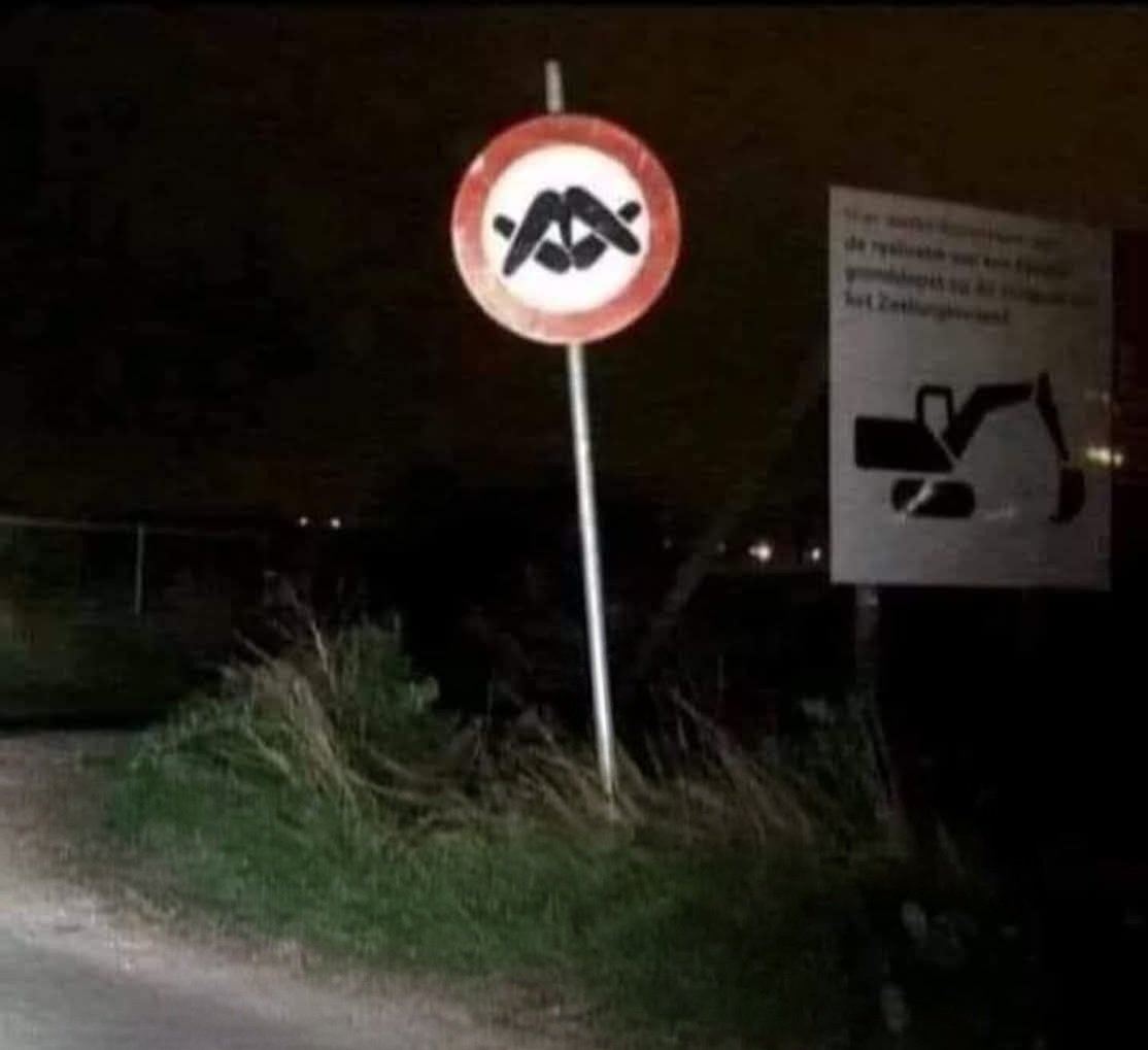 Ihr werdet nie darauf kommen, was dieses Schild bedeutet 🫣
Oder doch?