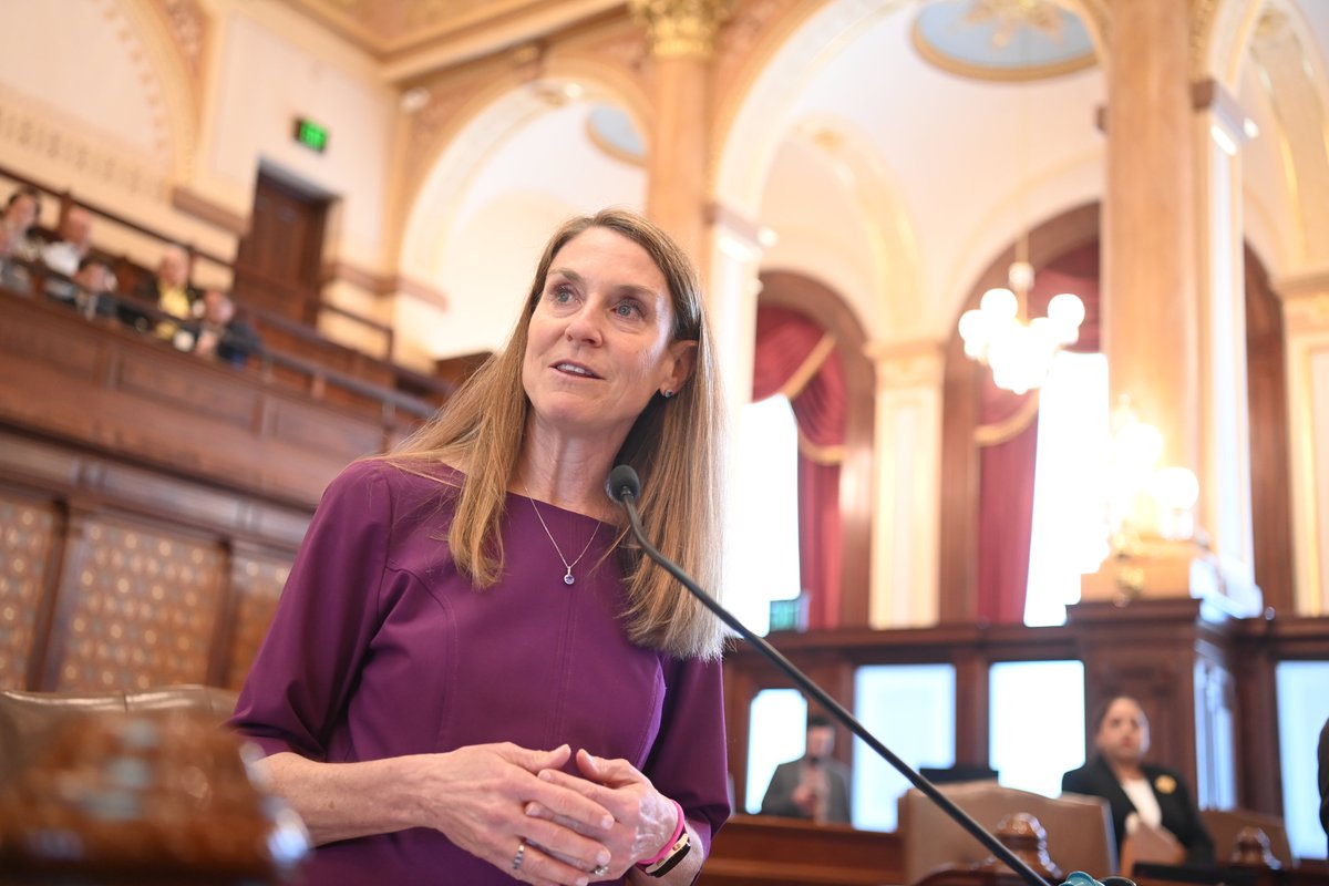 We can only strengthen Illinois’ workforce and attract new talent  when workers are guaranteed a fair and respectful environment. Those who experience or witness harassment or  discrimination must feel safe and supported when coming forward.

senatorfine.com/news/press-rel…