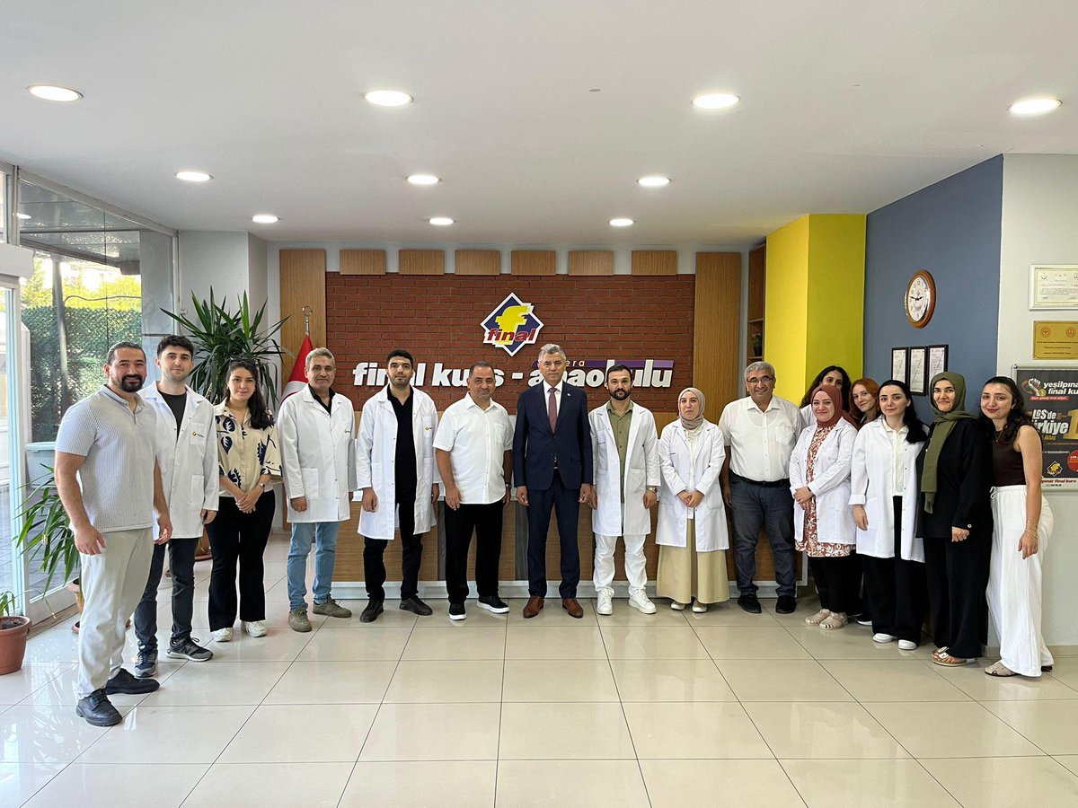 Eyüpsultan Kaymakamlığı (@eyupsultan_tc) on Twitter photo Kaymakamımız Sayın Dr. <a href="/ArslanYurt19/">Arslan Yurt</a>,
İlçemizde faaliyet gösteren Final Eğitim Kurumlarını ziyaret ederek yapılan çalışmalar ve faaliyetler hakkında bilgi aldı.
Kaymakam YURT’a Okul Kurucusu ve Yöneticisi Fatih Yılmaz’da eşlik etti.
📍Yeşilpınar Kaymakamımız Sayın Dr. <a href="/ArslanYurt19/">Arslan Yurt</a>,
İlçemizde faaliyet gösteren Final Eğitim Kurumlarını ziyaret ederek yapılan çalışmalar ve faaliyetler hakkında bilgi aldı.
Kaymakam YURT’a Okul Kurucusu ve Yöneticisi Fatih Yılmaz’da eşlik etti.
📍Yeşilpınar